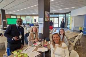 Participación activa de Assade como academia de refuerzo escolar en alemán en el hackathon educativo